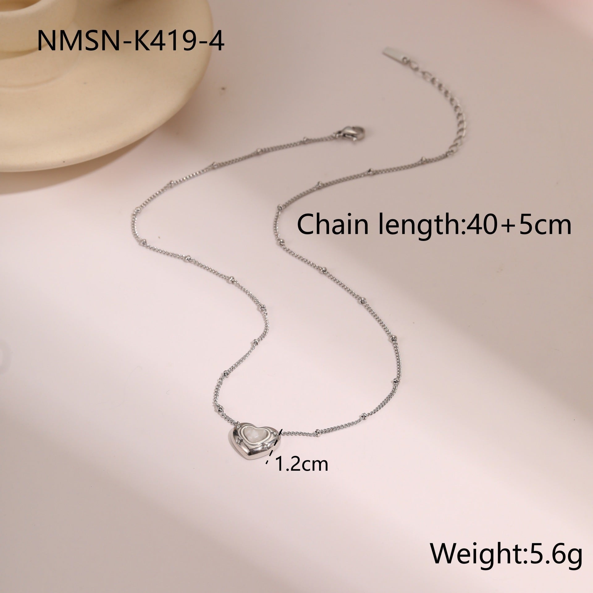 Minimalist Heart Pendant Necklace – Elegant Everyday Jewelry for Women