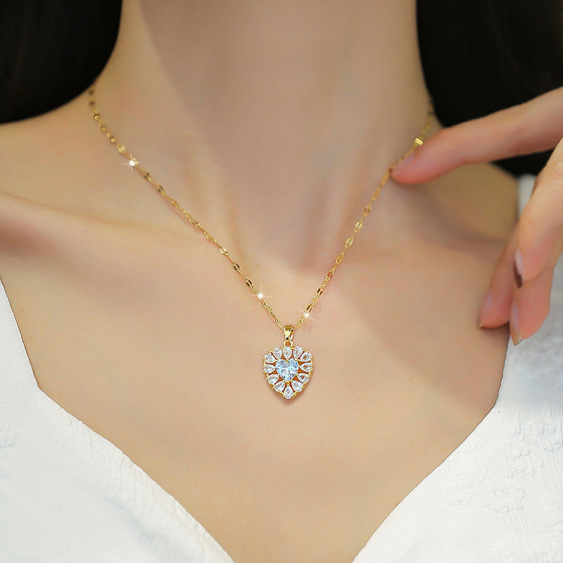 Elegant Heart Pendant Necklace – Sparkling Crystal in Gold Chain