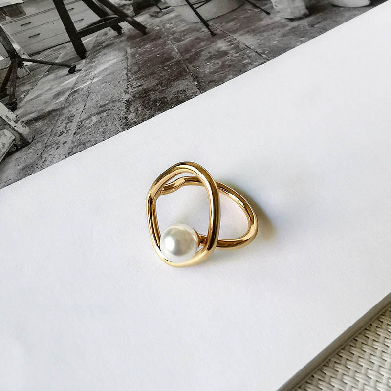 Luxury Adjustable Gold Pearl Ring – Elegant & Timeless Design