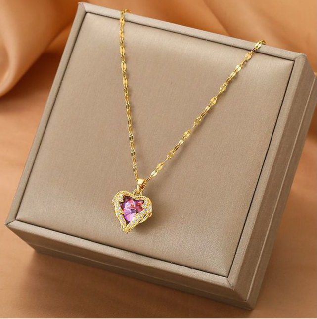 Romantic Heart Pendant Necklace – Gold Chain with Pink Crystal Stone