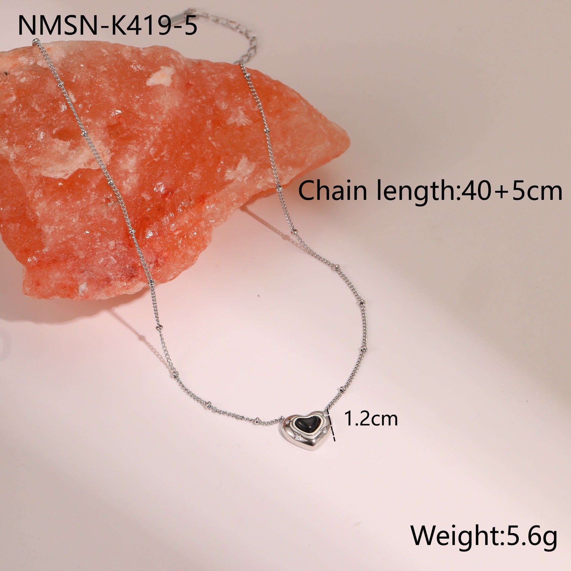 Minimalist Heart Pendant Necklace – Elegant Everyday Jewelry for Women