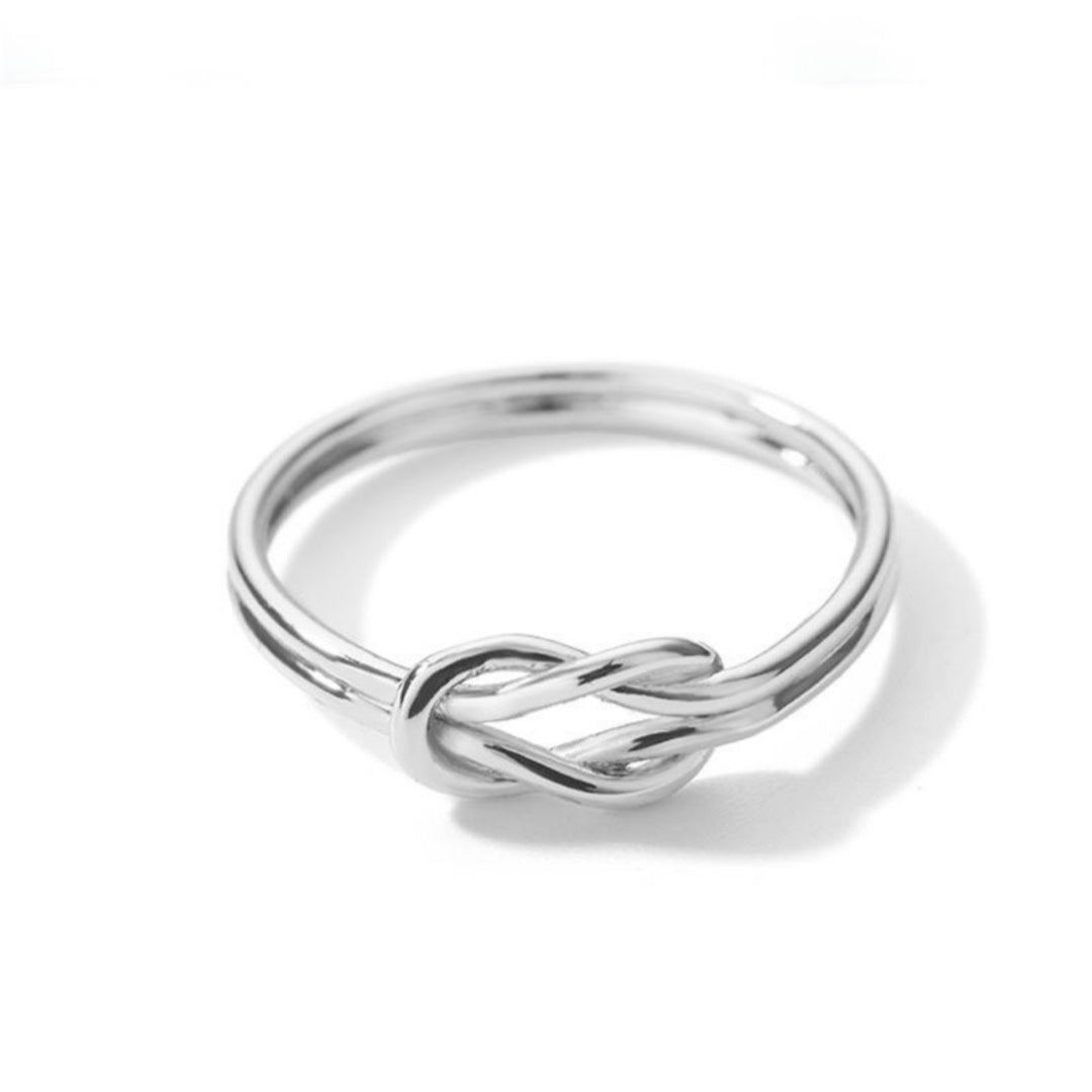 Elegant Gold Knot Adjustable Ring – Symbol of Love & Unity